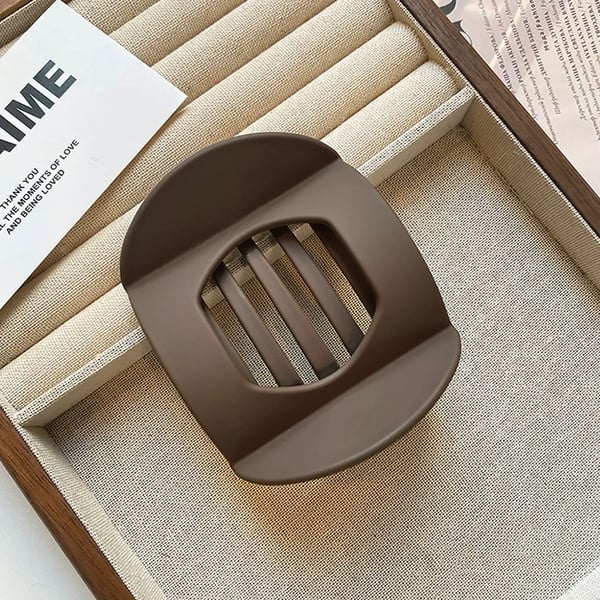 The CloudClip - The Claw Clip You Can Lean Back In - 50% OFF