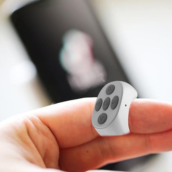 The ClickRing - The End of "TikTok Thumb" - 50% OFF