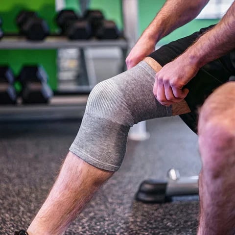 The Bamboo-Comfort Knee Brace - Support Without the Sweat + 50% FREE