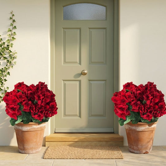 Bloomcroft™ – UV-Resistant Water-Dyed Silk Geraniums for Outdoor & Indoor Decor + 50% OFF