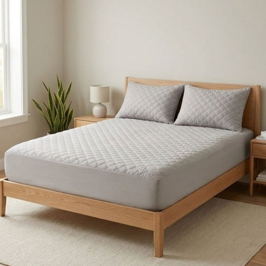 Slumbercrest™ – Waterproof Quilted Mattress Protector & Pillowcase Set + 50% OFF