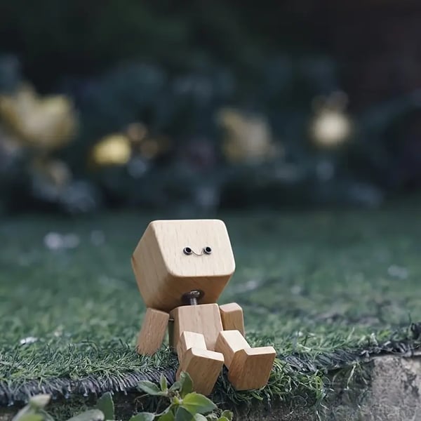 The HappyTimber Sway Figure - Shake Your Feet Happily +50% OFF