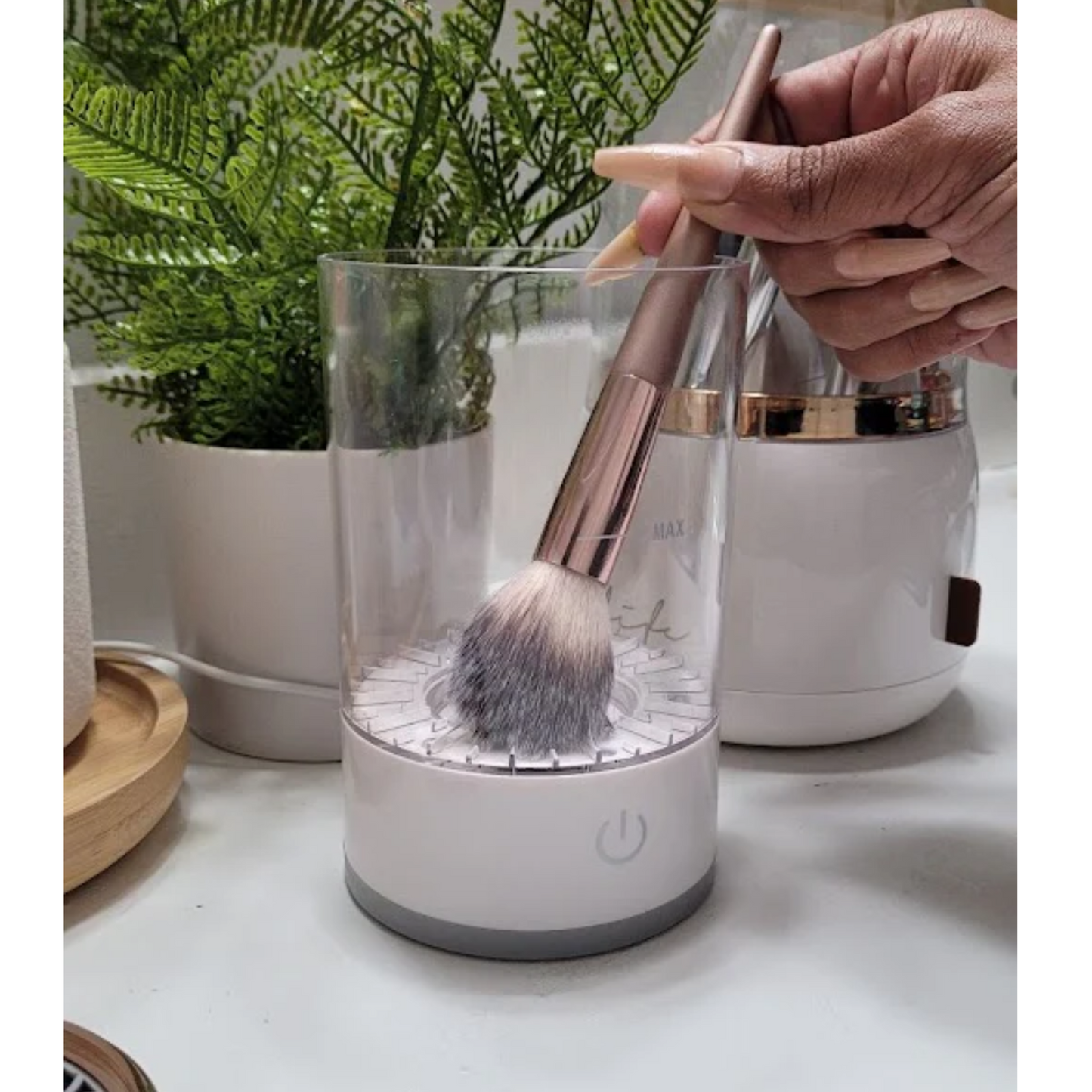 LuxeCleanse Pro – Effortlessly Achieve Professional-Level Brush Cleanliness - 50% OFF