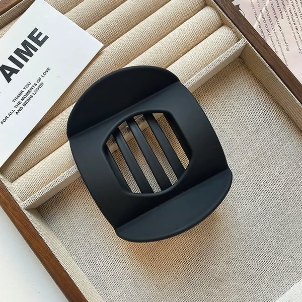 The CloudClip - The Claw Clip You Can Lean Back In - 50% OFF
