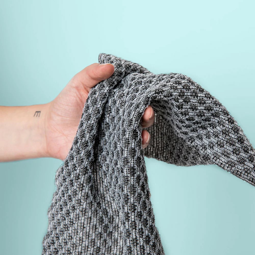 Exfoliating Antibacterial Shower Towel - Bamboo Charcoal Body Scrub Cloth - 50% OFF