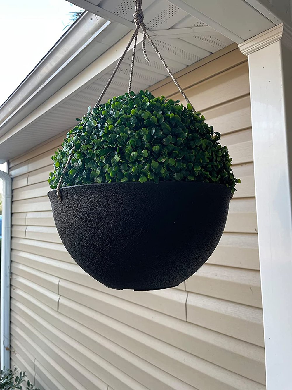 The EverLush Topiary Ball - A Perfect Porch, Zero Maintenance - 1+1 FREE