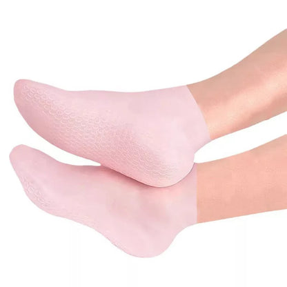 SilkyStep Foot Renewal Socks - Rejuvenate and pamper your feet with the ultimate spa experience - 1+2 FREE