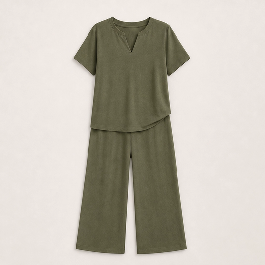 Willowé – Soft V-Neck Top & Wide-Leg Pants Lounge Set + 50% OFF