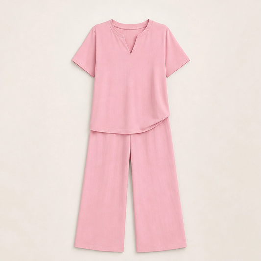 Willowé – Soft V-Neck Top & Wide-Leg Pants Lounge Set + 50% OFF